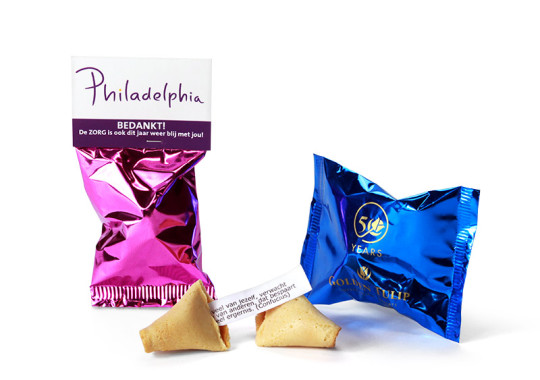 Fortune Cookies with logo and carton topcard